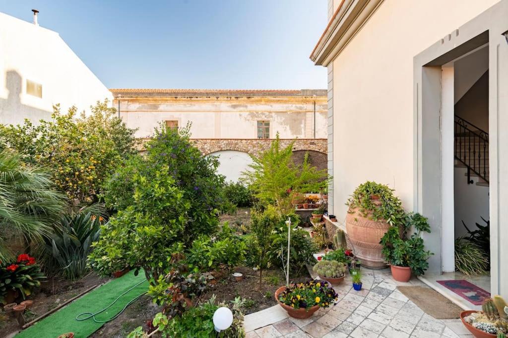 A Casa Di Gi Bed & Breakfast Porto Torres Luaran gambar